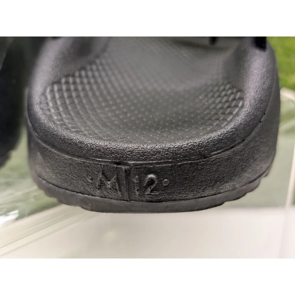Chaco Men's Z1 Classic Adjustable Outdoor Sandals US Men’s Size 12 Black J106763